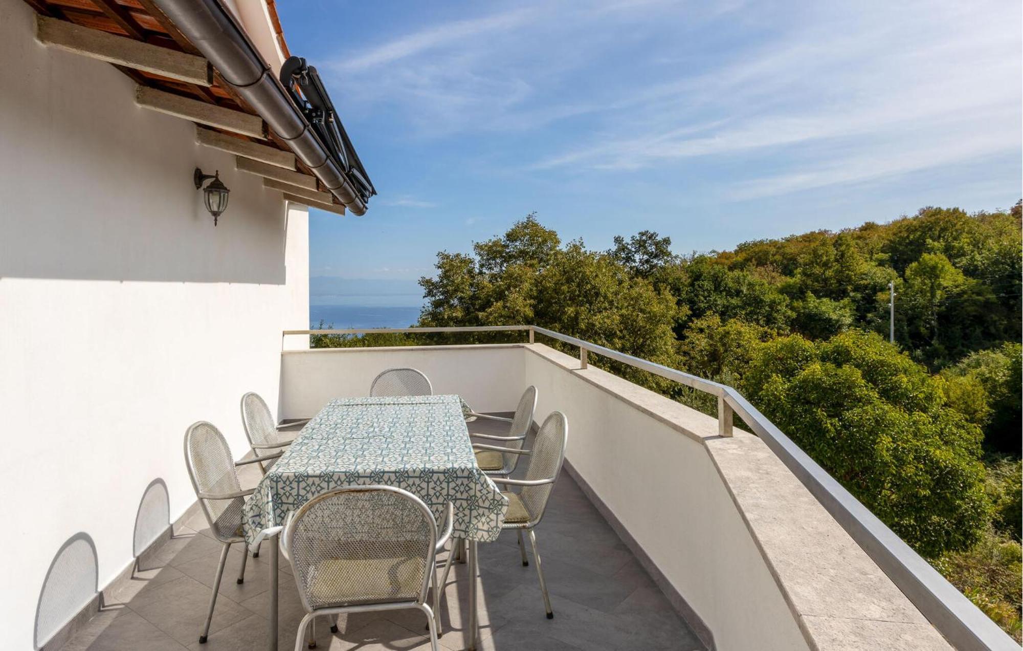 Lovely Apartment In Brsec With House Sea View Esterno foto