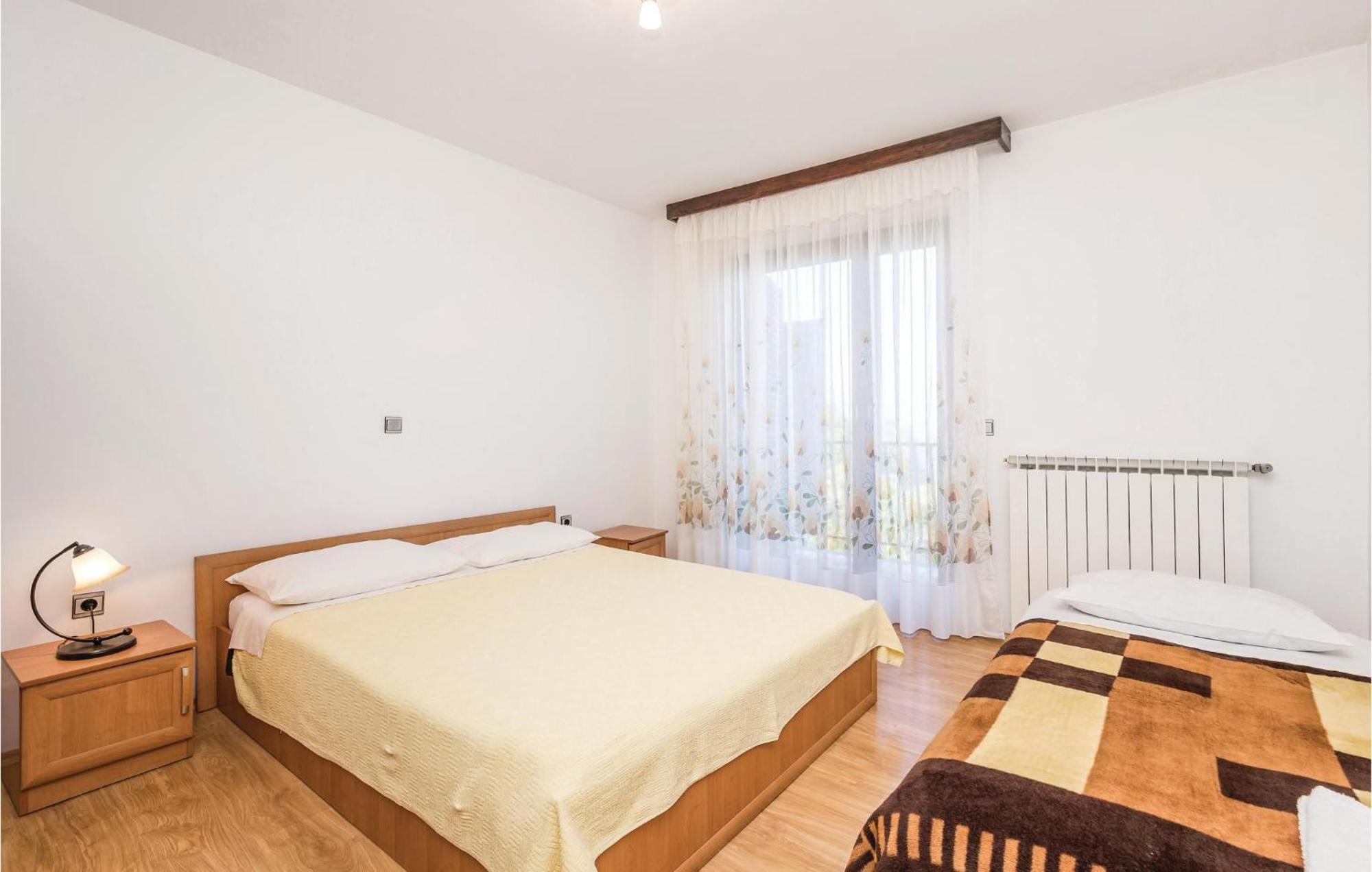 Lovely Apartment In Brsec With House Sea View Esterno foto