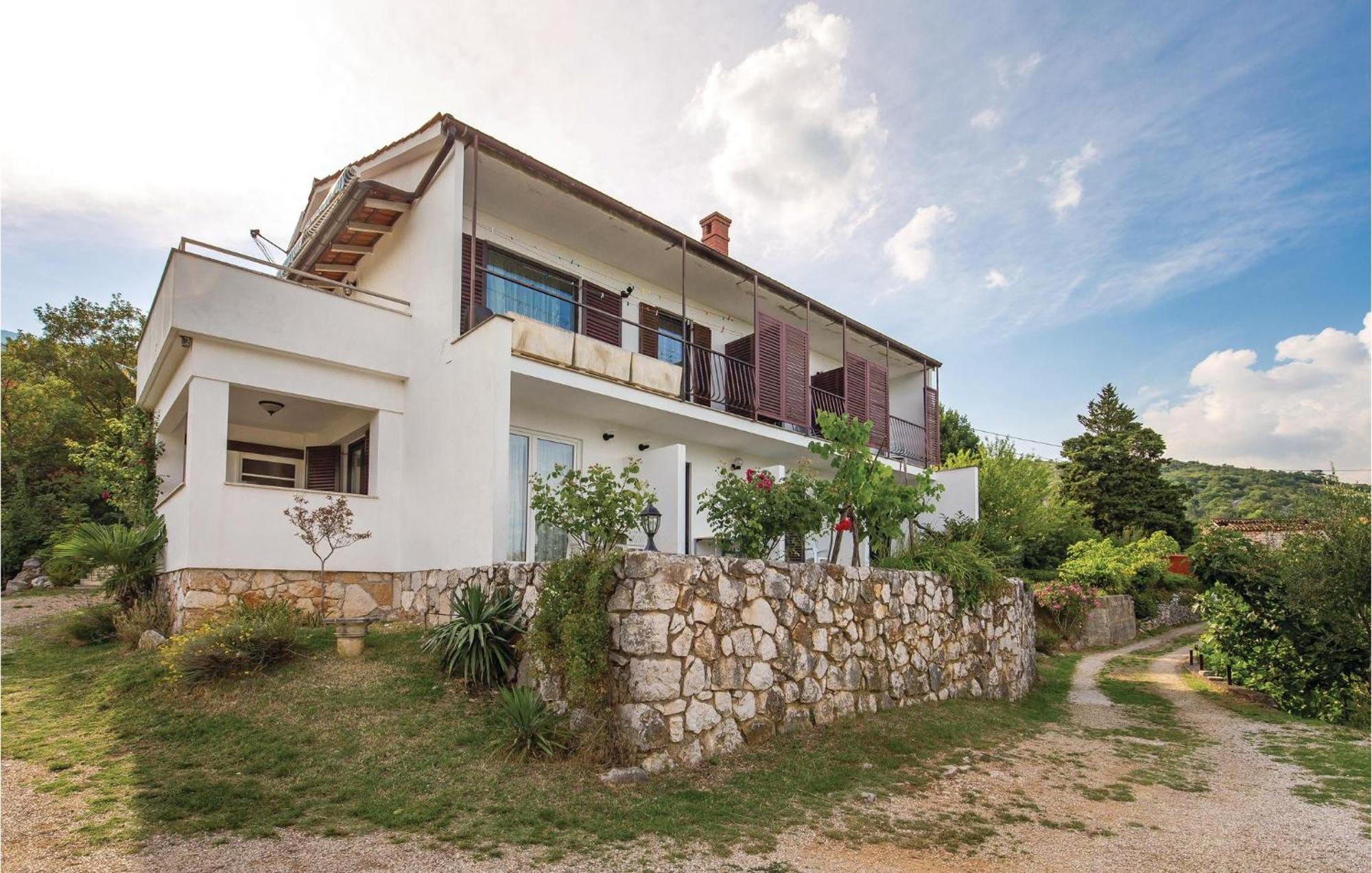 Lovely Apartment In Brsec With House Sea View Esterno foto