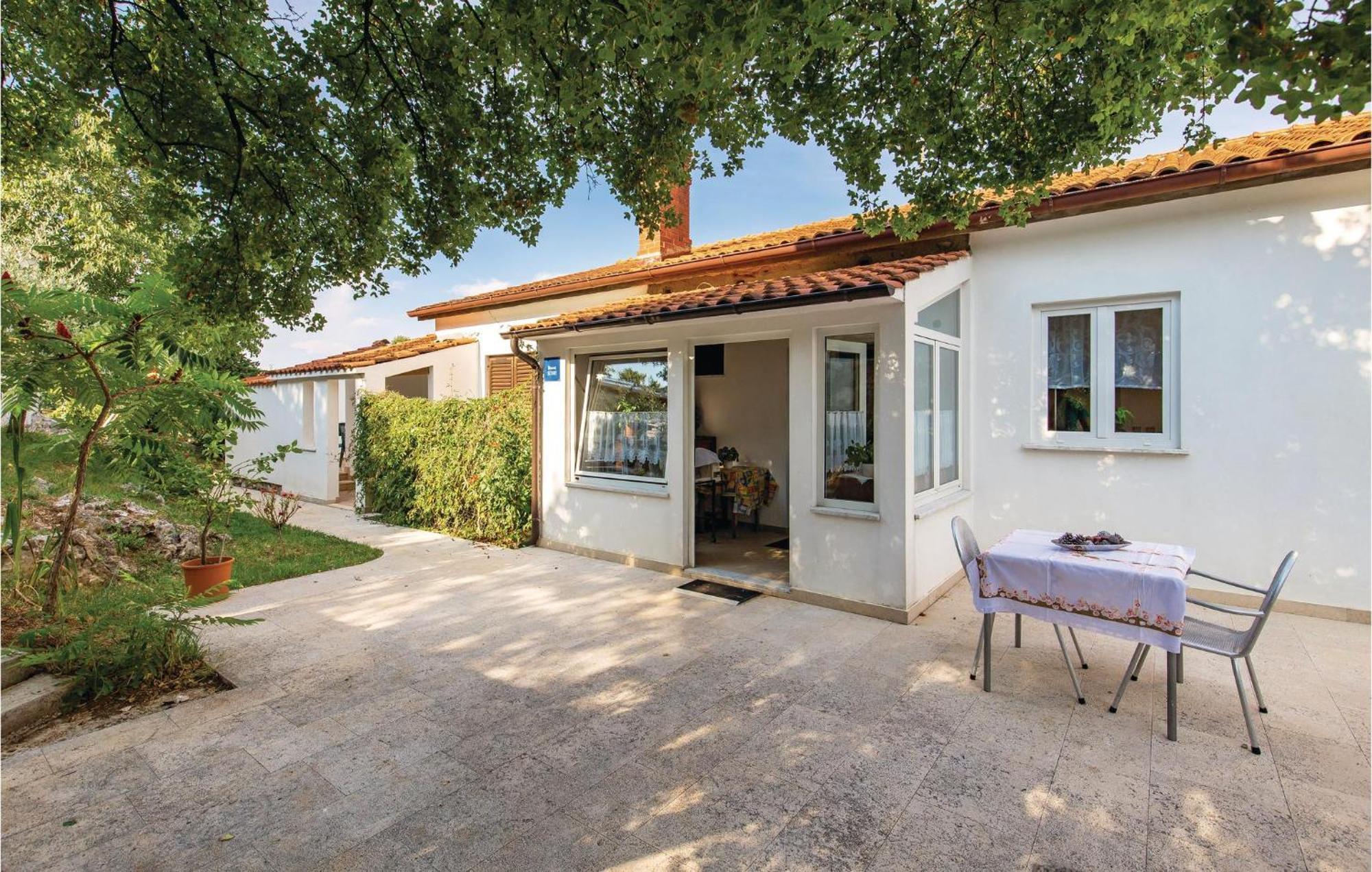 Lovely Apartment In Brsec With House Sea View Esterno foto