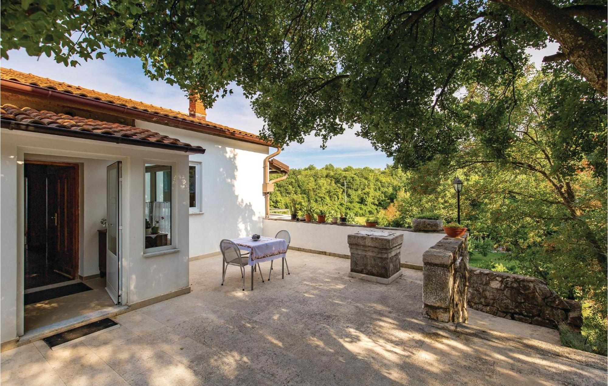 Lovely Apartment In Brsec With House Sea View Esterno foto